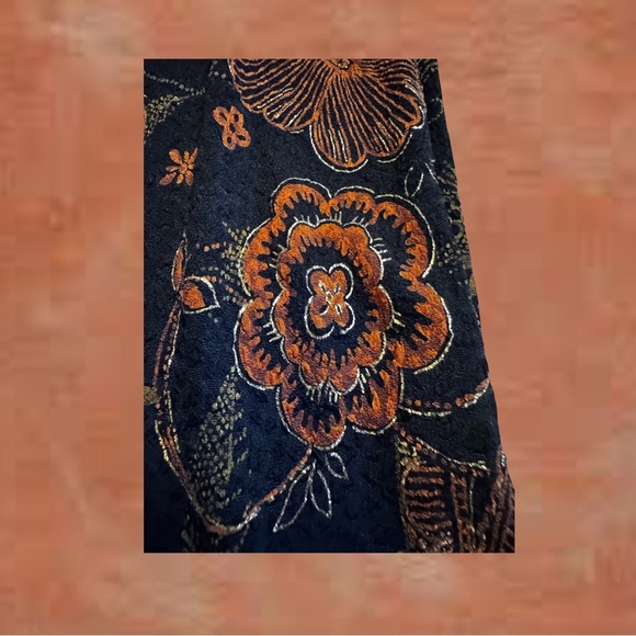 Mirasol Black and Brown Paisley Midi Skirt - Picture 6 of 7